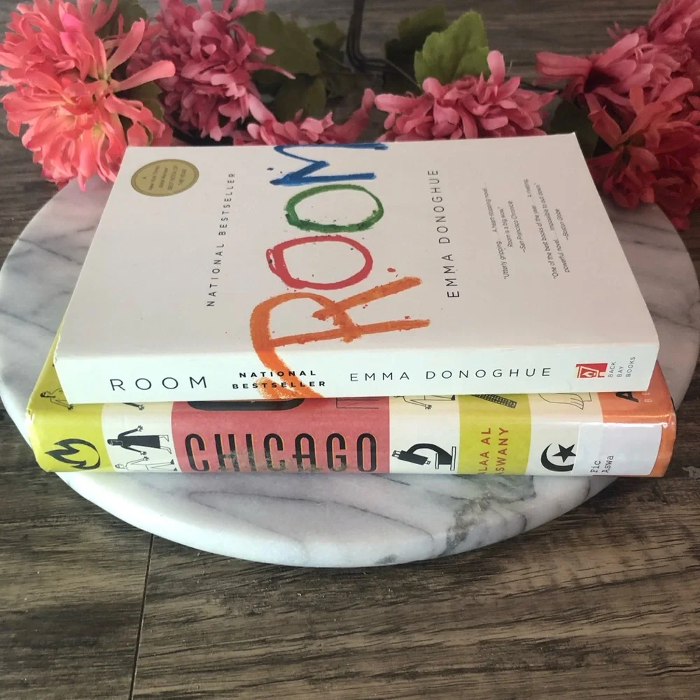 ROOM by Emma Donoghue & CHICAGO hardcover & paperback novels thrillers politics